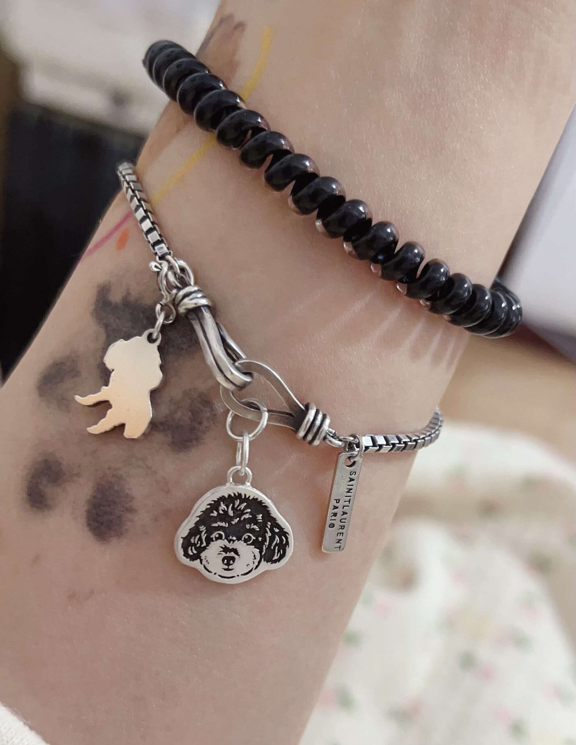 Sterling silver pet bracelet clasp and texture